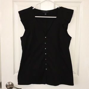 Banana Republic capped sleeve V neck blouse